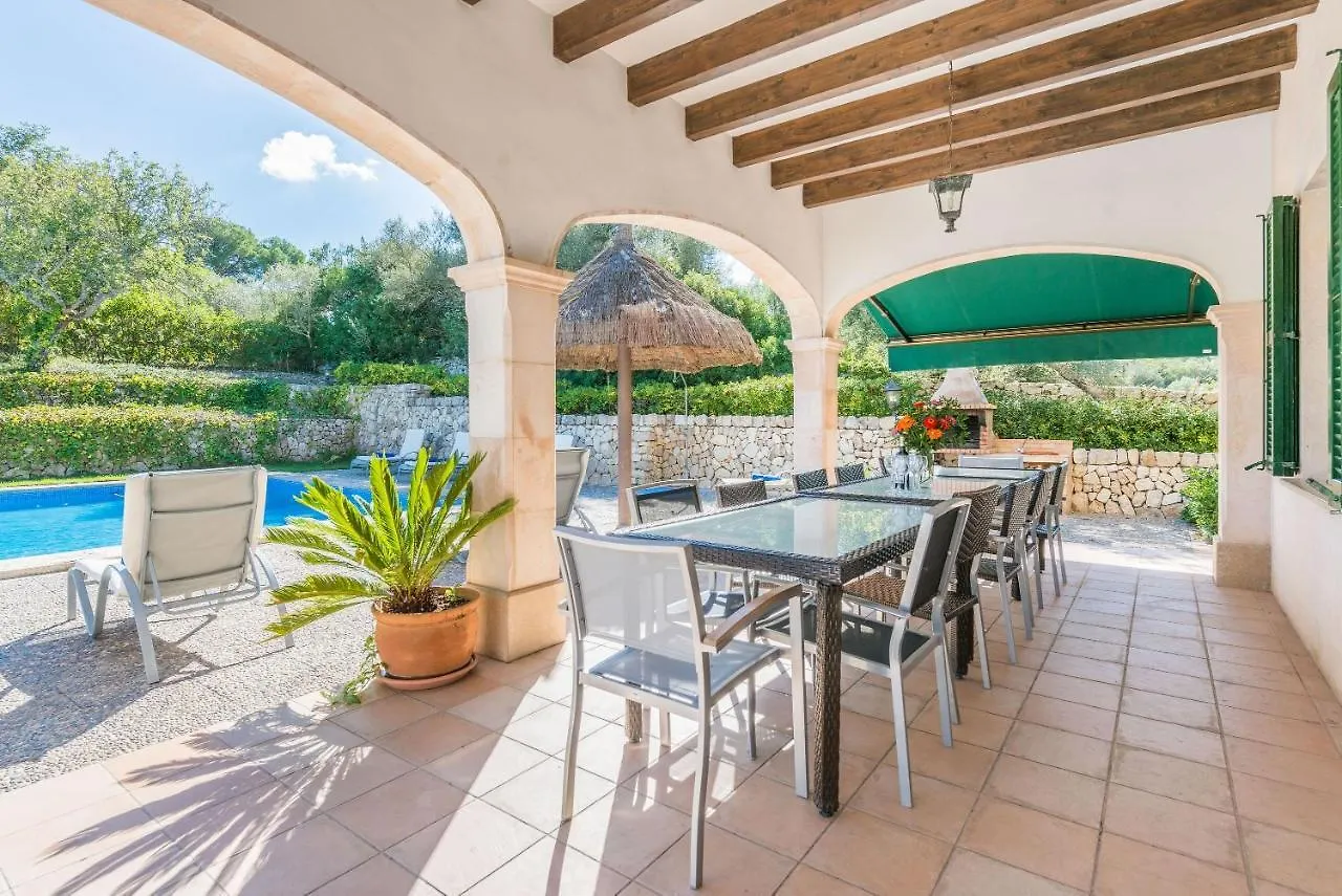 Villa Sa Sinia Petra  Petra (Mallorca)